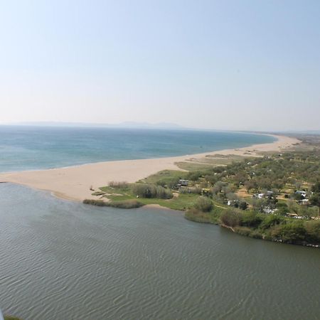 Apartamento De Dos Habitaciones Con Vistas Al Mar Empuriabrava Exterior foto