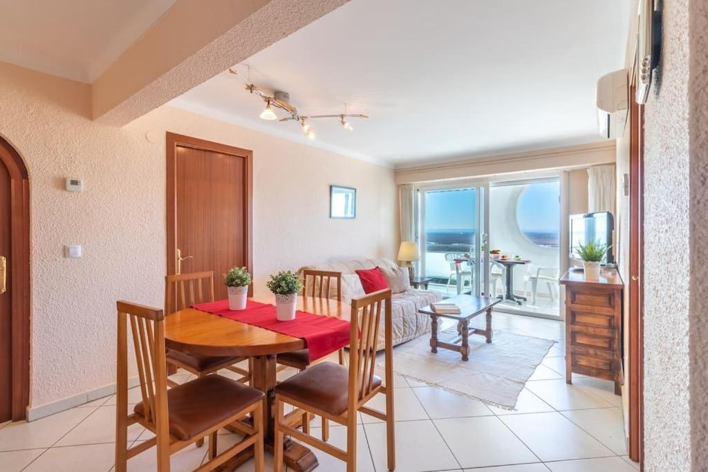 Apartamento De Dos Habitaciones Con Vistas Al Mar Empuriabrava Exterior foto